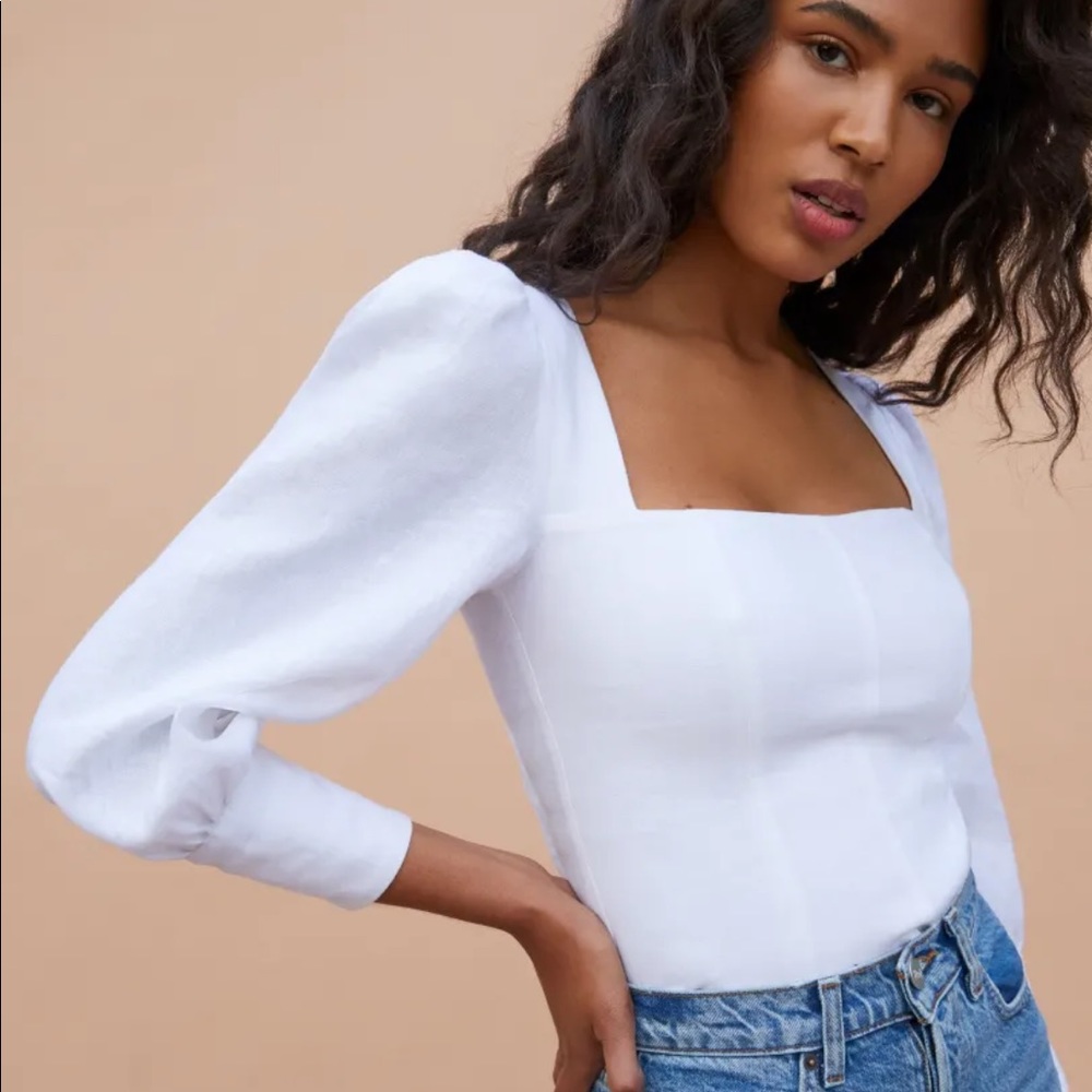 Reformation Stilton top